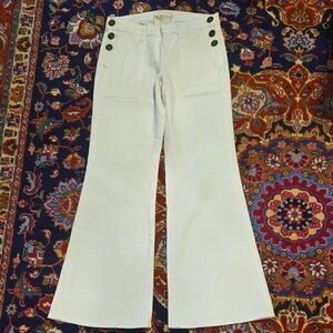 TEXTILE ELIZABETH and JAMES White Flare Pants Jeans Size 28